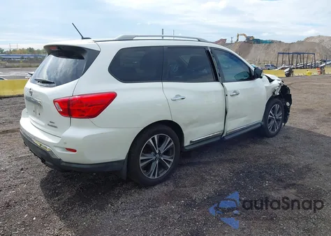2017 Nissan Pathfinder Platinum/S/Sl/Sv z USA, uszkodzony, nr VIN 5N1DR2MM2HC646386